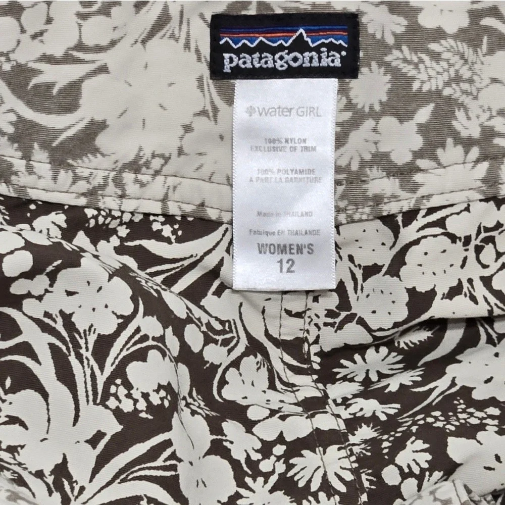 Patagonia Water Girl Board Shorts Olive Green Floral Lace Up Swim Trunks Size 12